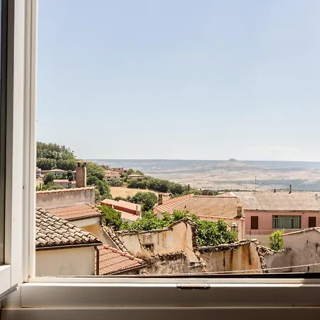 Guesthost - La Meridiana Apartment Laconi